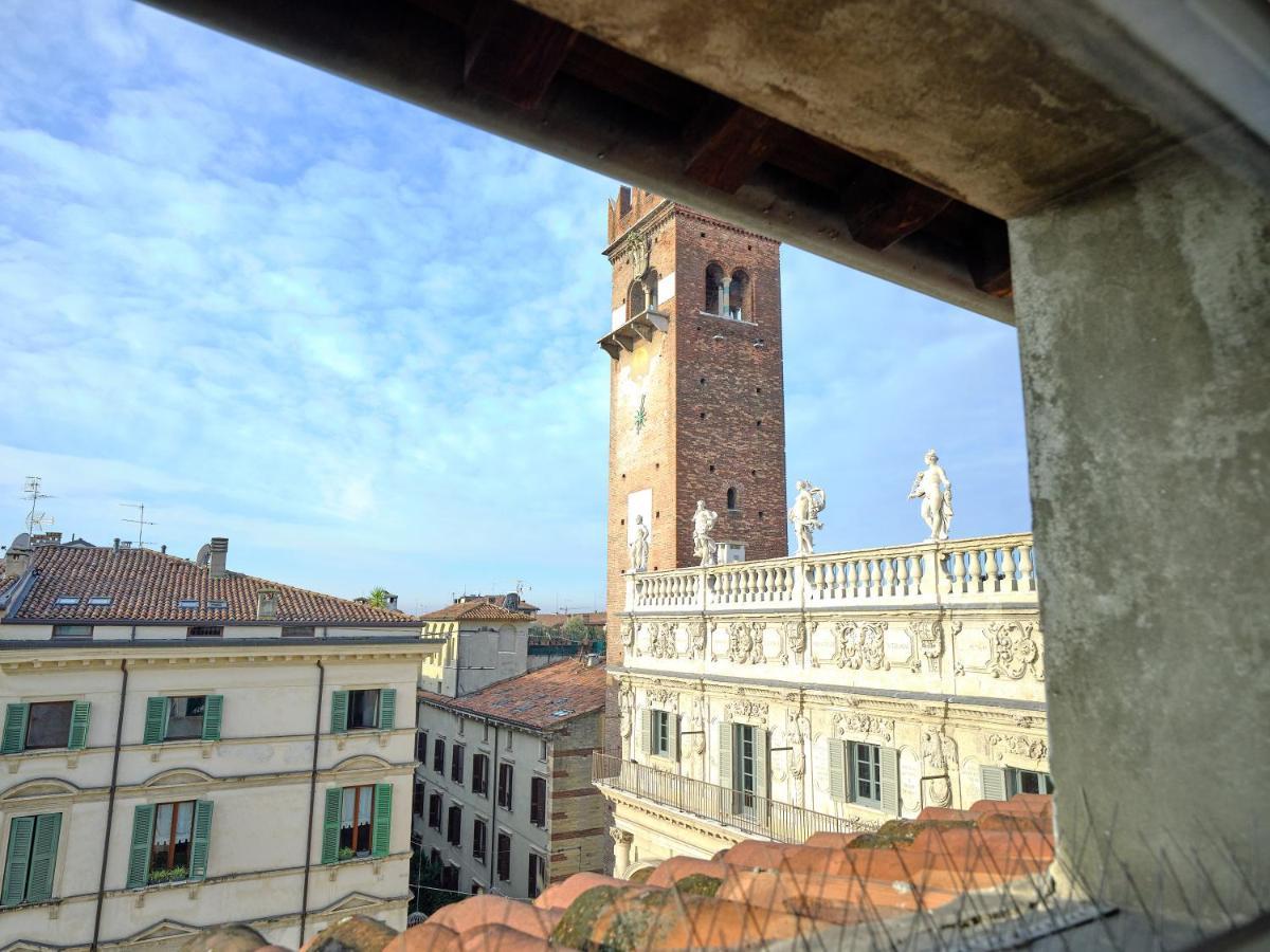 Apartmentsarena - Residenza Degli Scaligeri - Piazza Erbe Верона Экстерьер фото