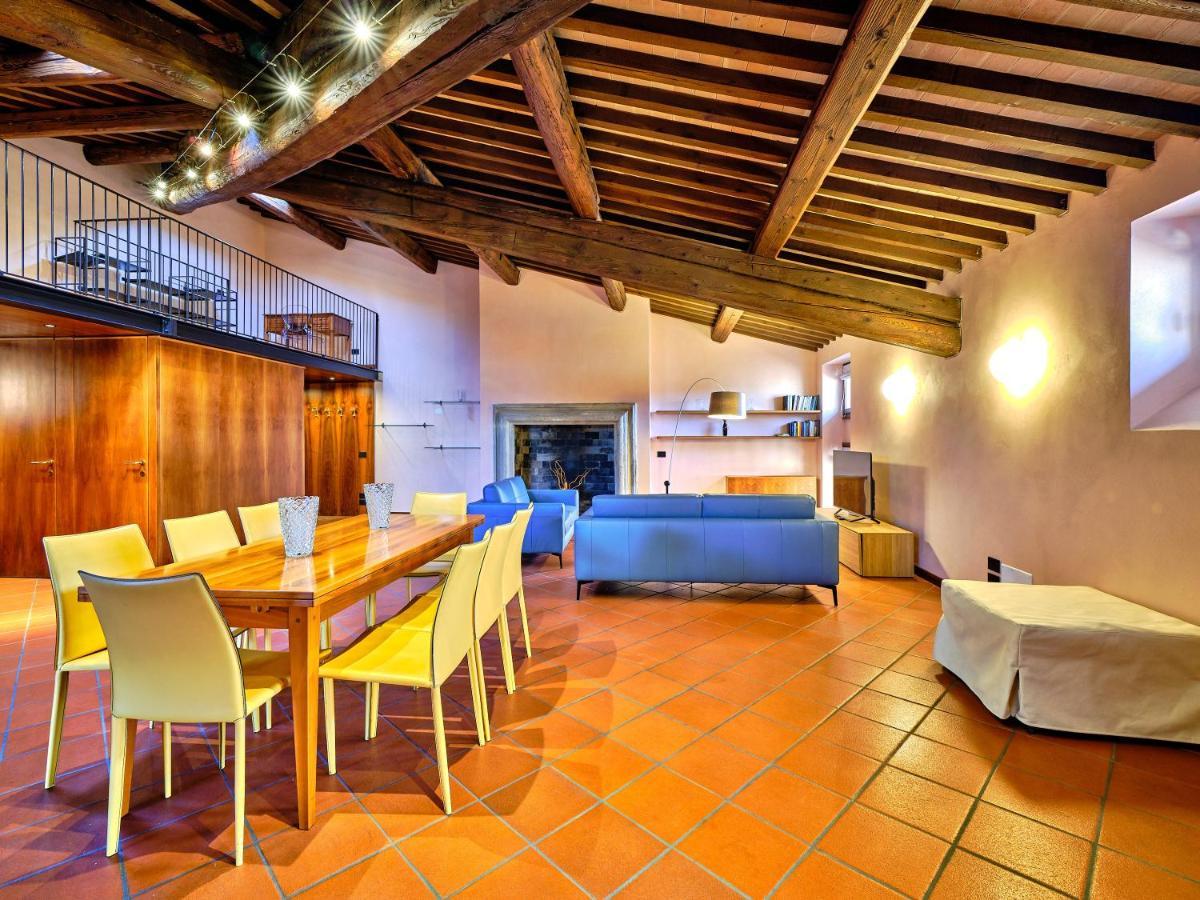 Apartmentsarena - Residenza Degli Scaligeri - Piazza Erbe Верона Экстерьер фото