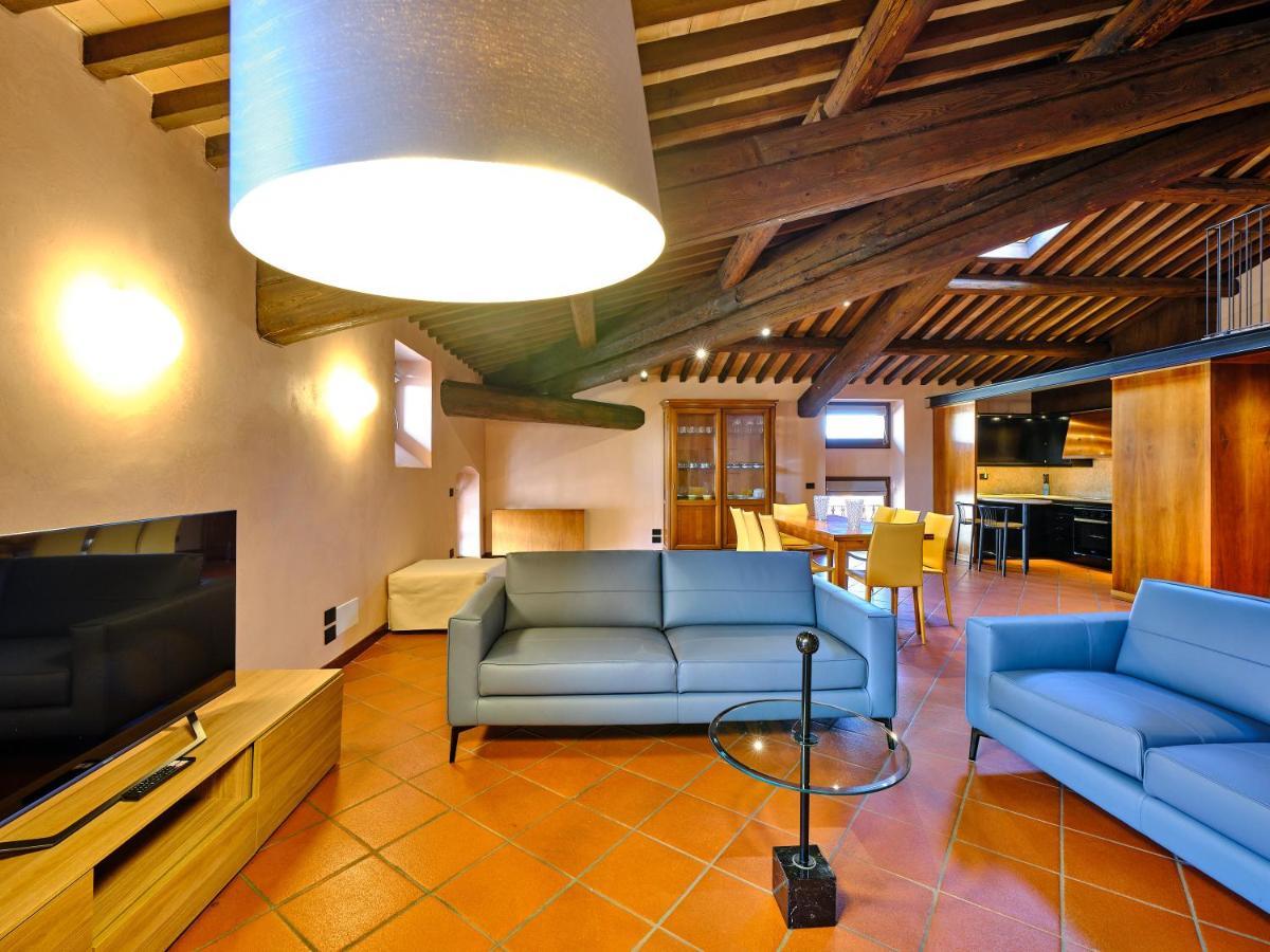 Apartmentsarena - Residenza Degli Scaligeri - Piazza Erbe Верона Экстерьер фото